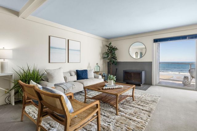 22130 E Cliff Drive 3D, Santa Cruz, CA 95062