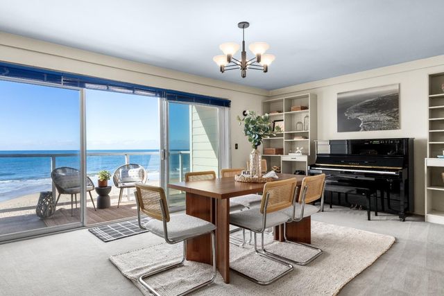 22130 E Cliff Drive 3D, Santa Cruz, CA 95062