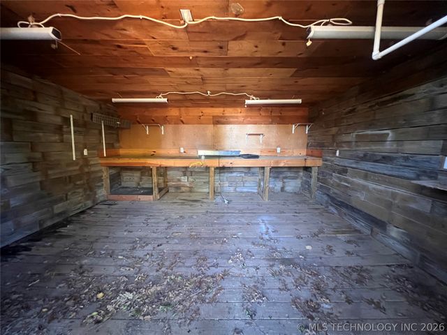 563 W Chambers Road, Mcalester, OK 74501