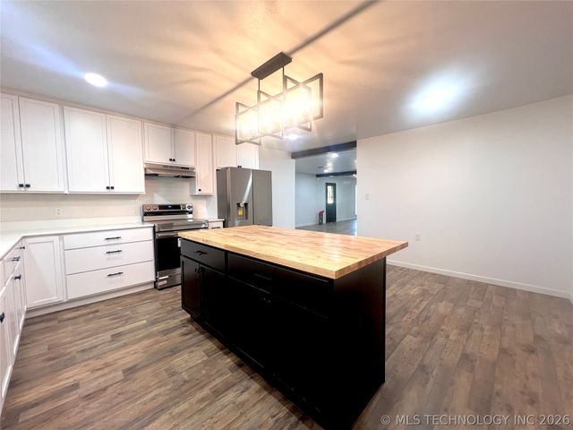 563 W Chambers Road, Mcalester, OK 74501