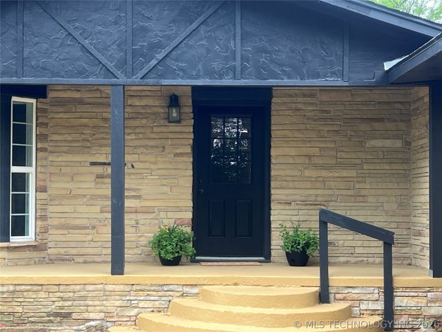 563 W Chambers Road, Mcalester, OK 74501