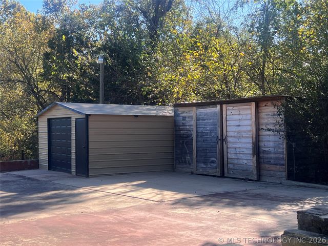 563 W Chambers Road, Mcalester, OK 74501