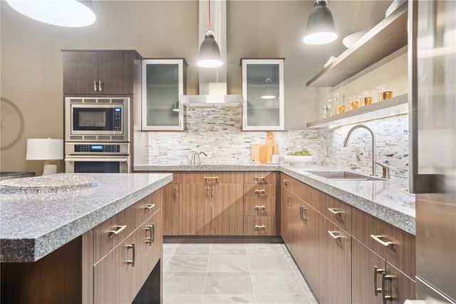 905 3rd Street SE 304, Cedar Rapids, IA 52401