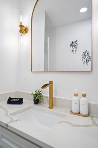 610 Acapulco Village Drive, Humble, TX 77338