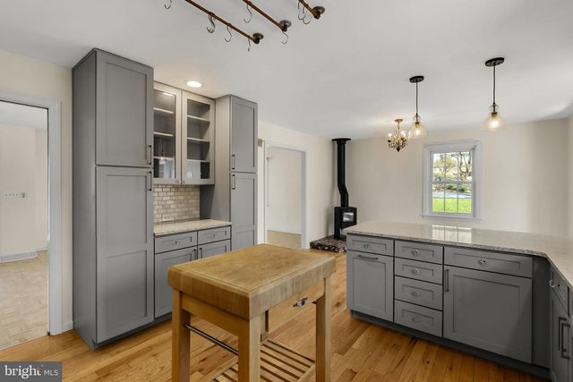 4897 BOSSLER RD, Elizabethtown, PA 17022