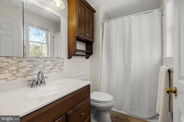 4897 BOSSLER RD, Elizabethtown, PA 17022