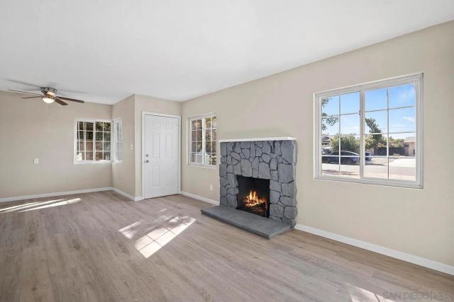 1111 W Avenue J10, Lancaster, CA 93534