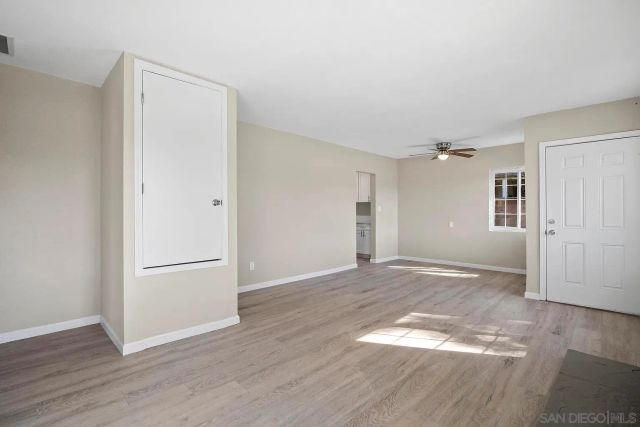1111 W Avenue J10, Lancaster, CA 93534