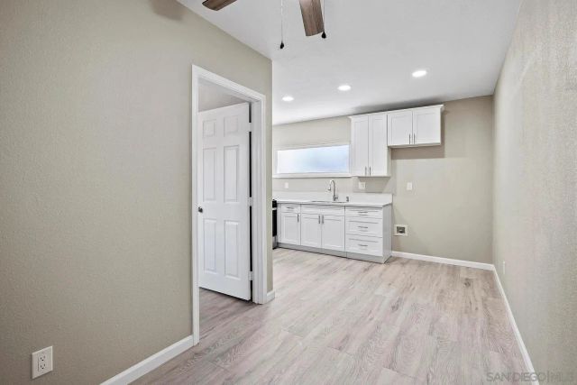 1111 W Avenue J10, Lancaster, CA 93534