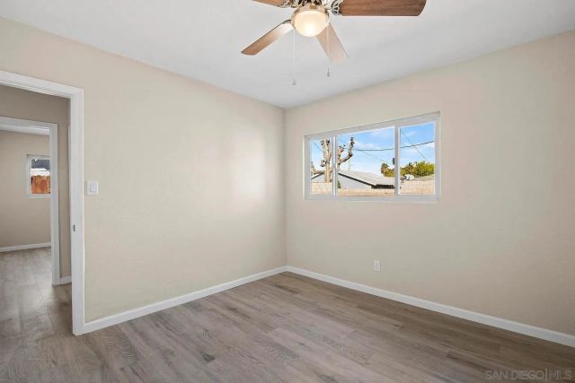 1111 W Avenue J10, Lancaster, CA 93534