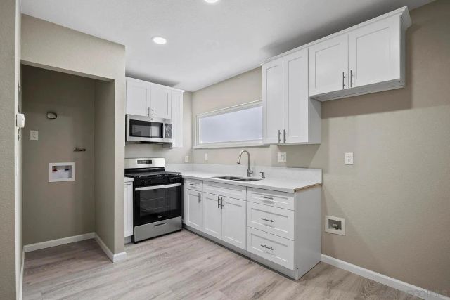 1111 W Avenue J10, Lancaster, CA 93534