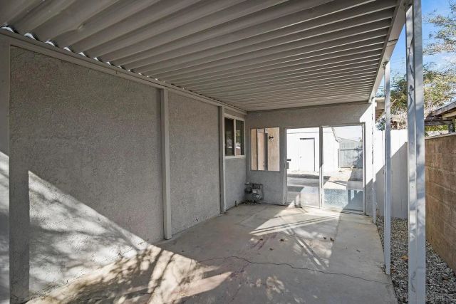 1111 W Avenue J10, Lancaster, CA 93534