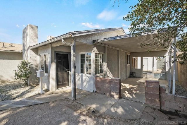 1111 W Avenue J10, Lancaster, CA 93534