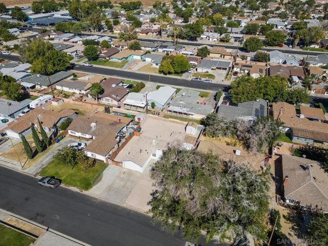 1111 W Avenue J10, Lancaster, CA 93534
