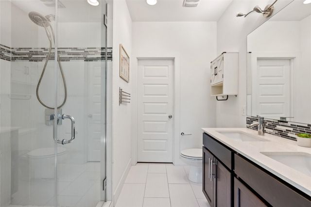 402 El Paso ST B, Austin, TX 78704