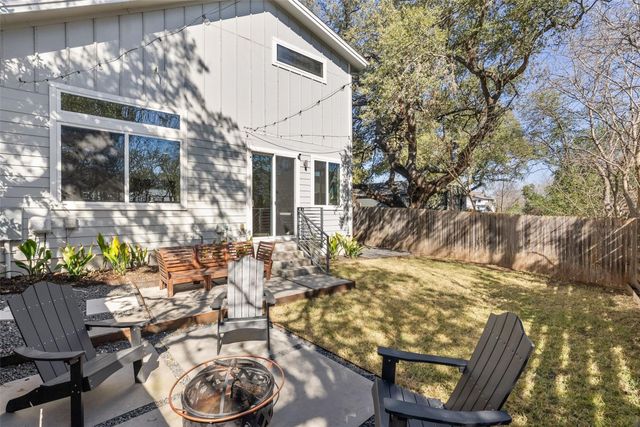 402 El Paso ST B, Austin, TX 78704