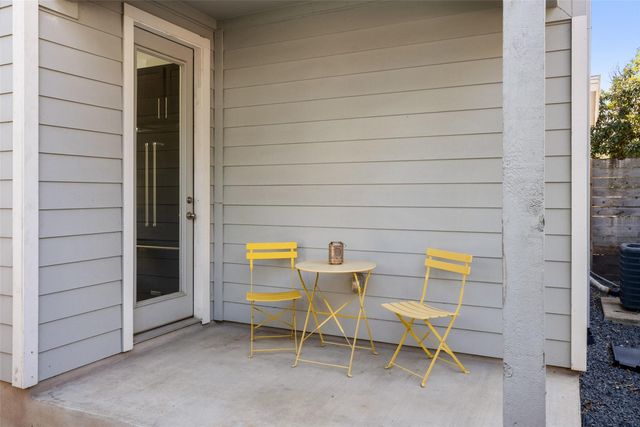 402 El Paso ST B, Austin, TX 78704