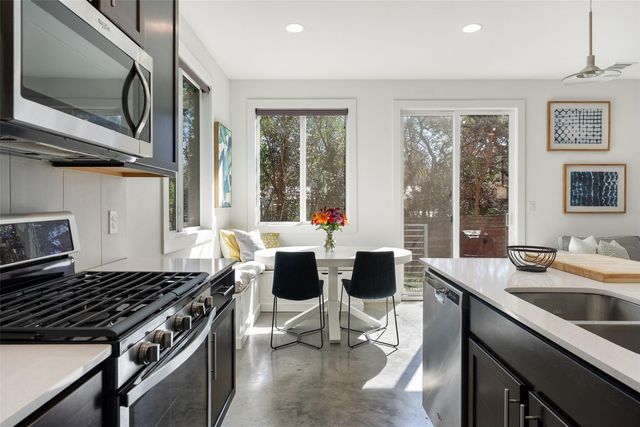 402 El Paso ST B, Austin, TX 78704