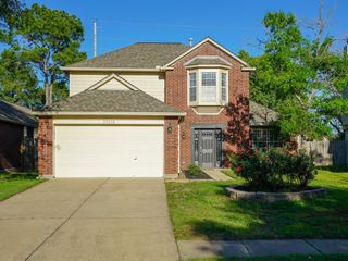 15318 Chestnut Falls Drive, Cypress, TX 77433