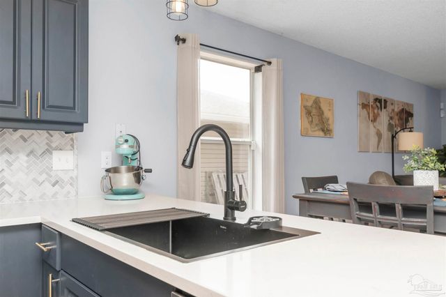 1512 Galvin Ave, Pensacola, FL 32526