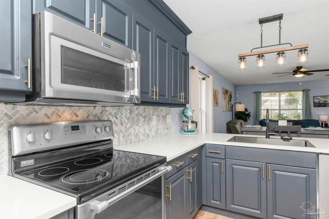 1512 Galvin Ave, Pensacola, FL 32526