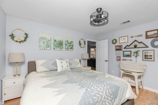 1512 Galvin Ave, Pensacola, FL 32526