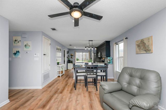 1512 Galvin Ave, Pensacola, FL 32526