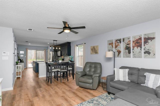 1512 Galvin Ave, Pensacola, FL 32526