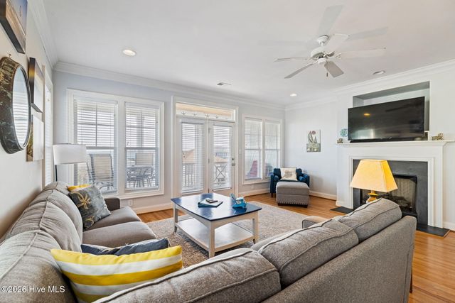 326 S 3rd Avenue Units A & B, Kure Beach, NC 28449