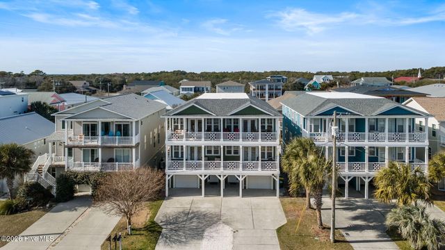 326 S 3rd Avenue Units A & B, Kure Beach, NC 28449