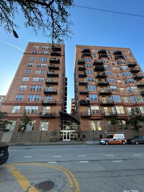 500 S Clinton Street 811, Chicago, IL 60607 — exterior