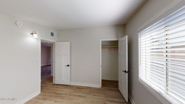 1011 E AMELIA Avenue, Phoenix, AZ 85014