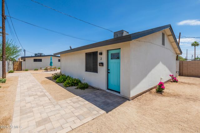 1011 E AMELIA Avenue, Phoenix, AZ 85014