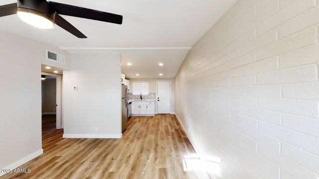 1011 E AMELIA Avenue, Phoenix, AZ 85014