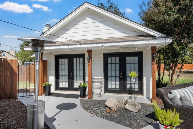 11209 Tree Lake Drive, Waco, TX 76708