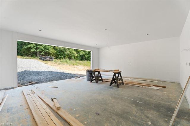 493 Nifong Road, Clemmons, NC 27012
