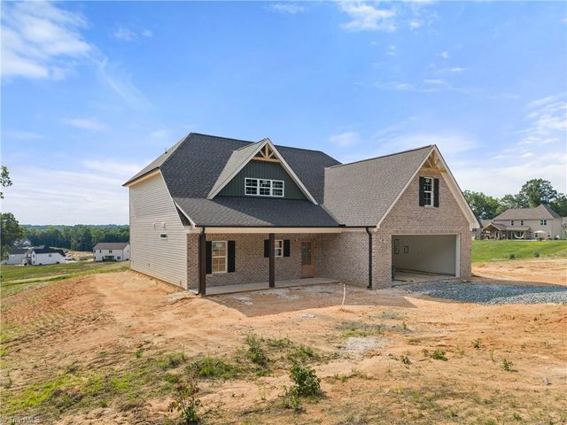 493 Nifong Road, Clemmons, NC 27012