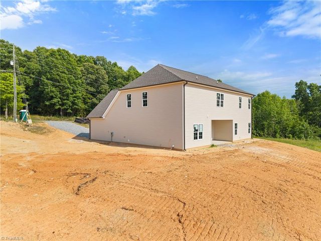 493 Nifong Road, Clemmons, NC 27012