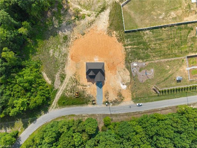 493 Nifong Road, Clemmons, NC 27012