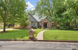 1915 Stonegate Valley Dr., Tyler, TX 75703