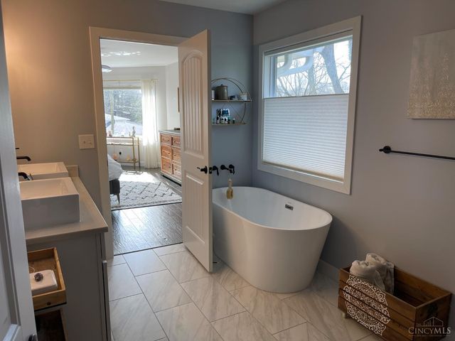 422 Cornell, Terrace Park, OH 45174