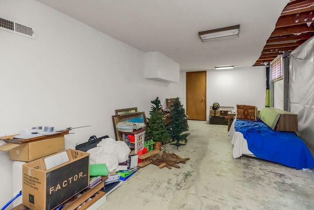 11605 E 78TH Street, Raytown, MO 64138