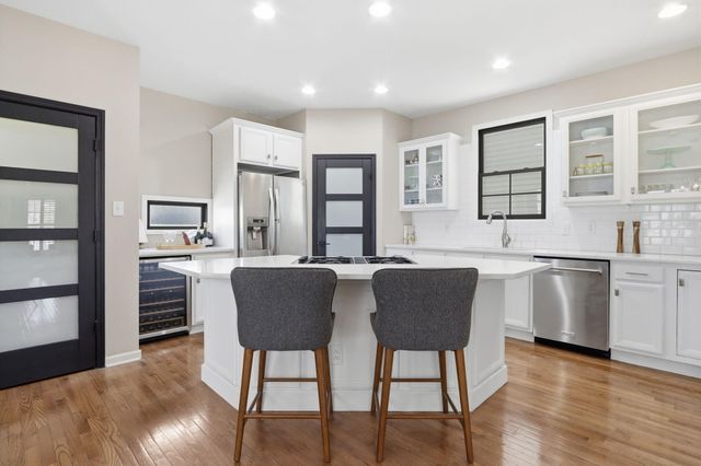 2035 Rhettsbury Street, Carmel, IN 46032