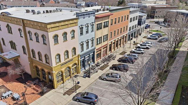 2035 Rhettsbury Street, Carmel, IN 46032