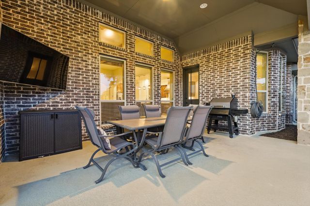130 Hawk Crest Lane, Double Oak, TX 75077