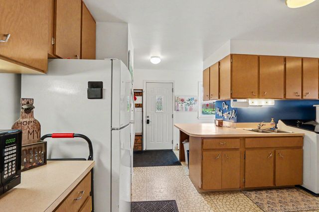 29561 E Red Arrow Highway, Paw Paw, MI 49079