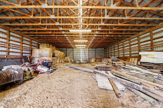 29561 E Red Arrow Highway, Paw Paw, MI 49079