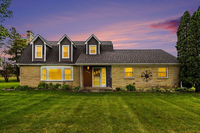 29561 E Red Arrow Highway, Paw Paw, MI 49079