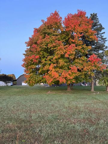 29561 E Red Arrow Highway, Paw Paw, MI 49079