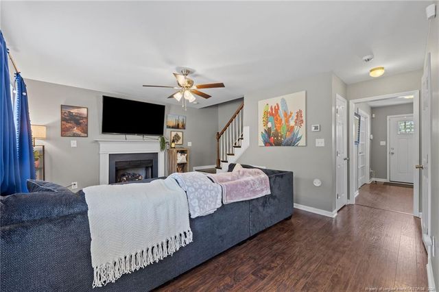 199 Fallingleaf Drive, Raeford, NC 28376